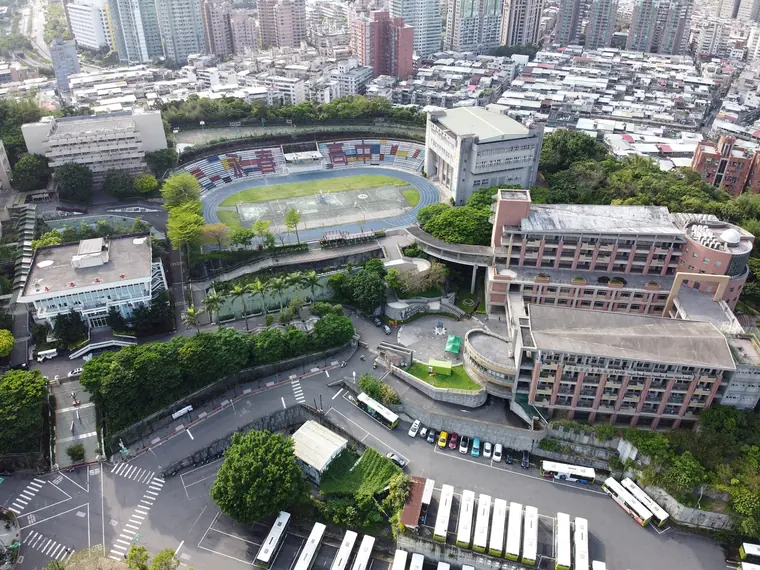 空拍臺北市立永春高中校園
